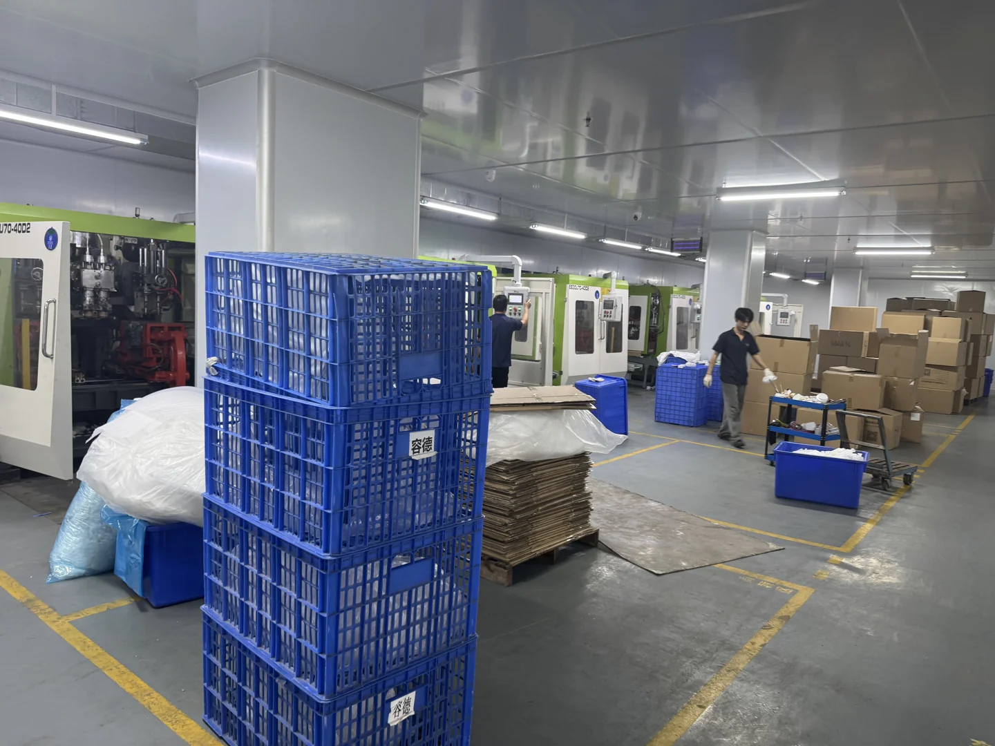 Plastic bottle manufacturing equipment and workshop handling areas